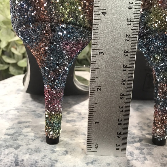 Brash Iridescent Crystal Crush One-Band 3.5” Heels w/Ankle Straps WMS 8M✨NEW✨ - Picture 7 of 9